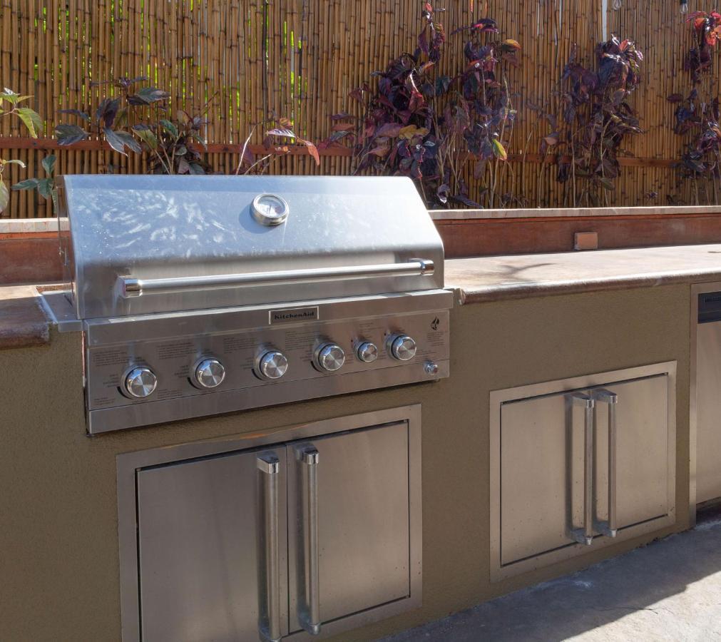 Studio With Mini Kitchen, Pool And Bbq, Pre-Renovation Summer Sale Kihei Exterior foto
